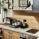 Bali Vibes Getaway Apartment Near The Beach